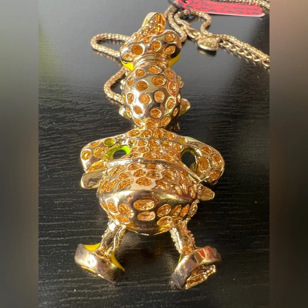 🦆NWT! Crystal & Enamel Duck Necklace